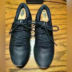 ASICS Women GEL-Quantum Black